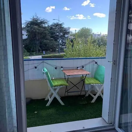 Familial En Bord De La Seyne-sur-Mer